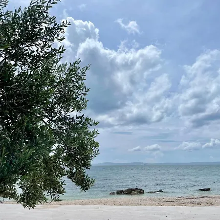 Apartamento “jelin Dvor” 3+2, Bacvice, Split