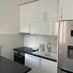 “jelin Dvor” 3+2, Bacvice, Apartamento